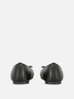 Bailarinas Con Detalle De Lazo