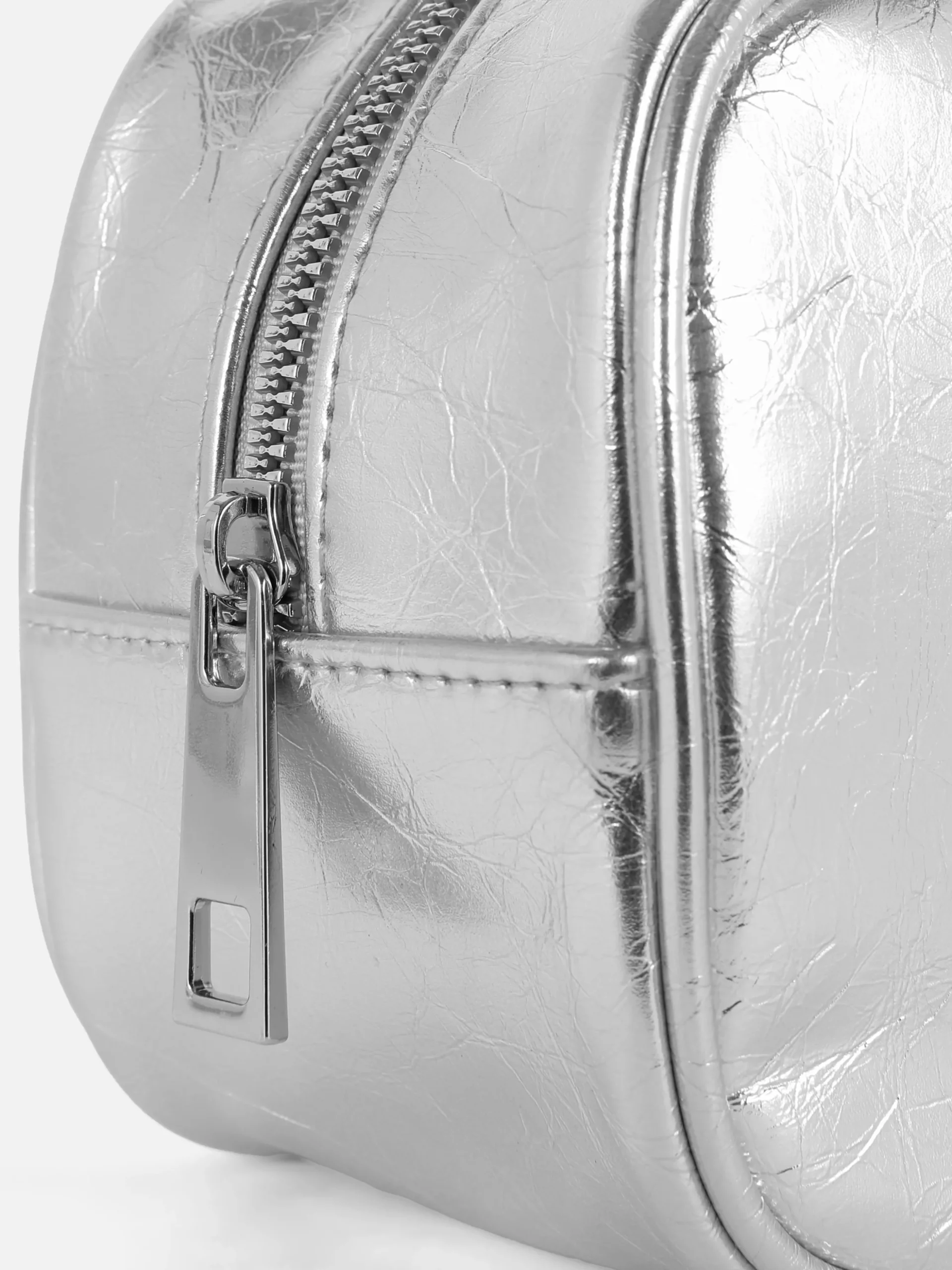 Bandolera Con Textura Fruncida