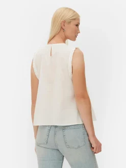 Blusa Sin Mangas Con Volantes