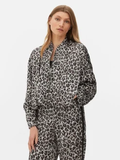 Bómber Con Estampado De Leopardo