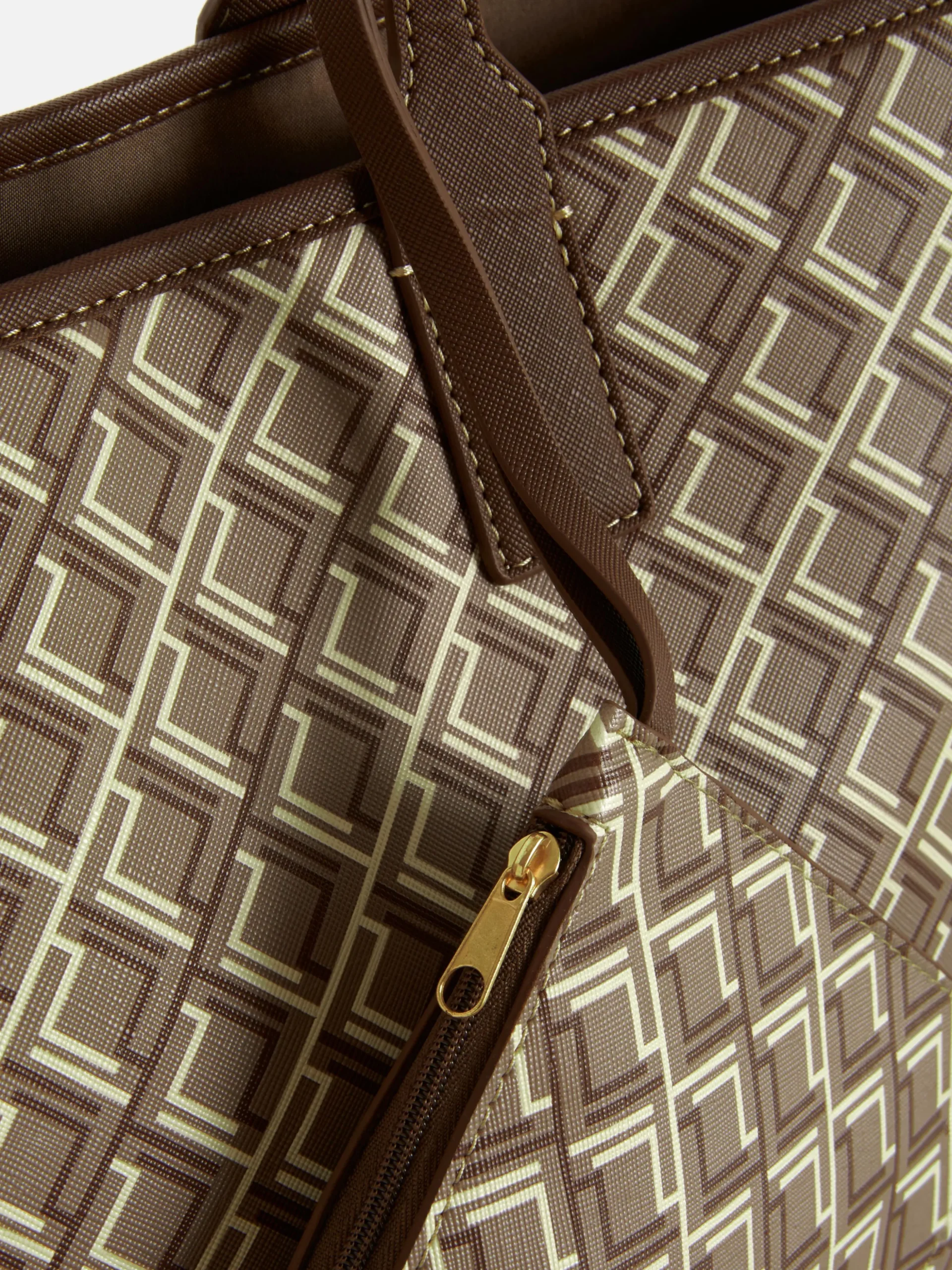 Bolso Shopper Grande Con Monograma