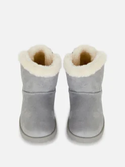 Botas Con Lazos Decorativos