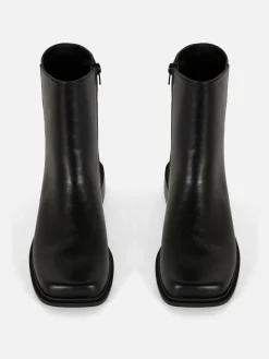 Botines Con Punta Cuadrada