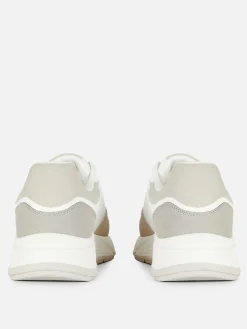 Calzado Deportivo De Suela Gruesa Con Paneles