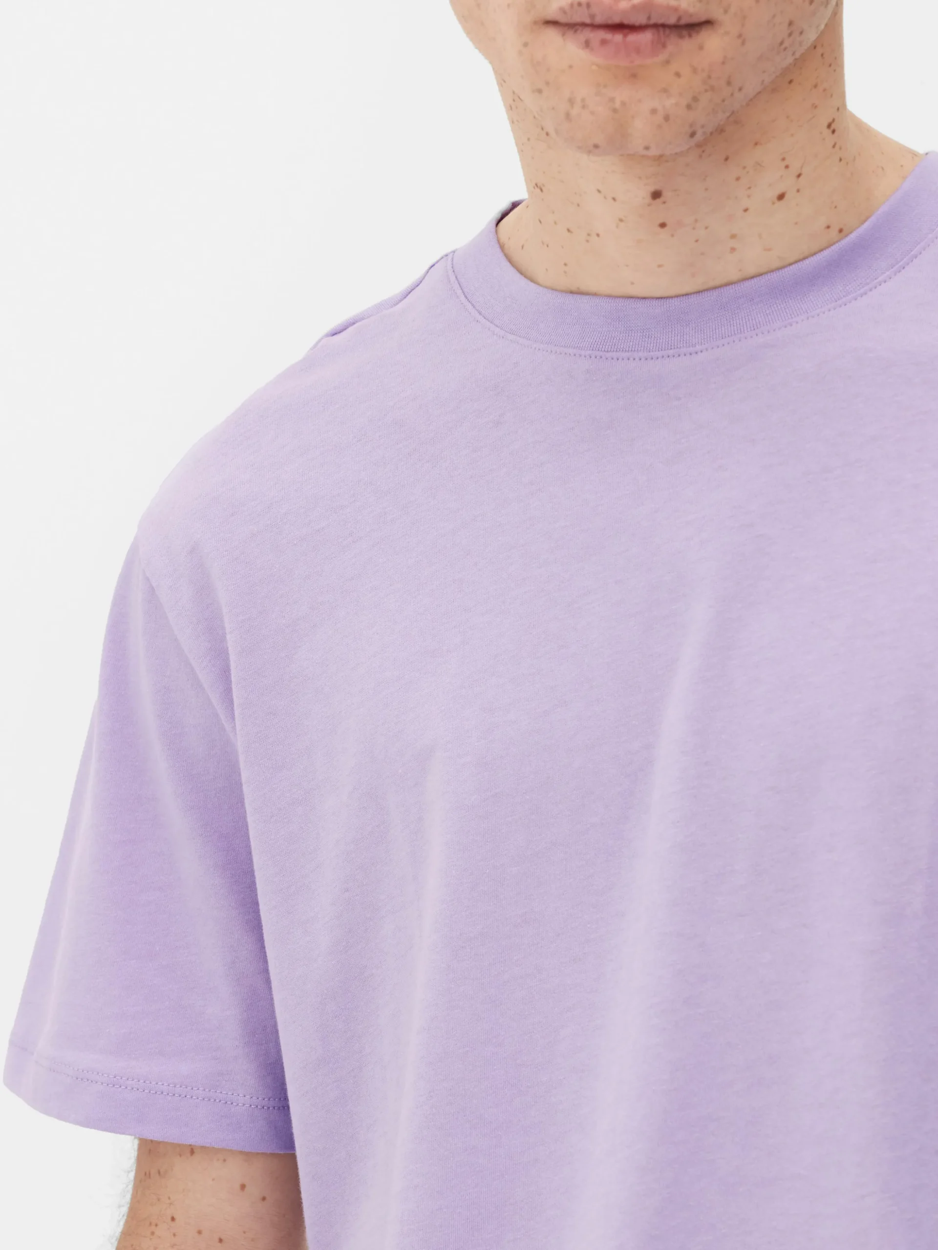 Camiseta De Manga Corta Y Cuello Redondo