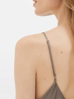 Camisón De Satén Con Escote De Pico