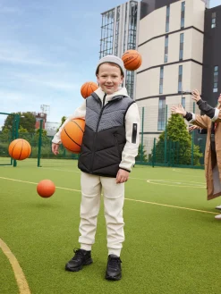 Chaleco Con Capucha Y Cremallera