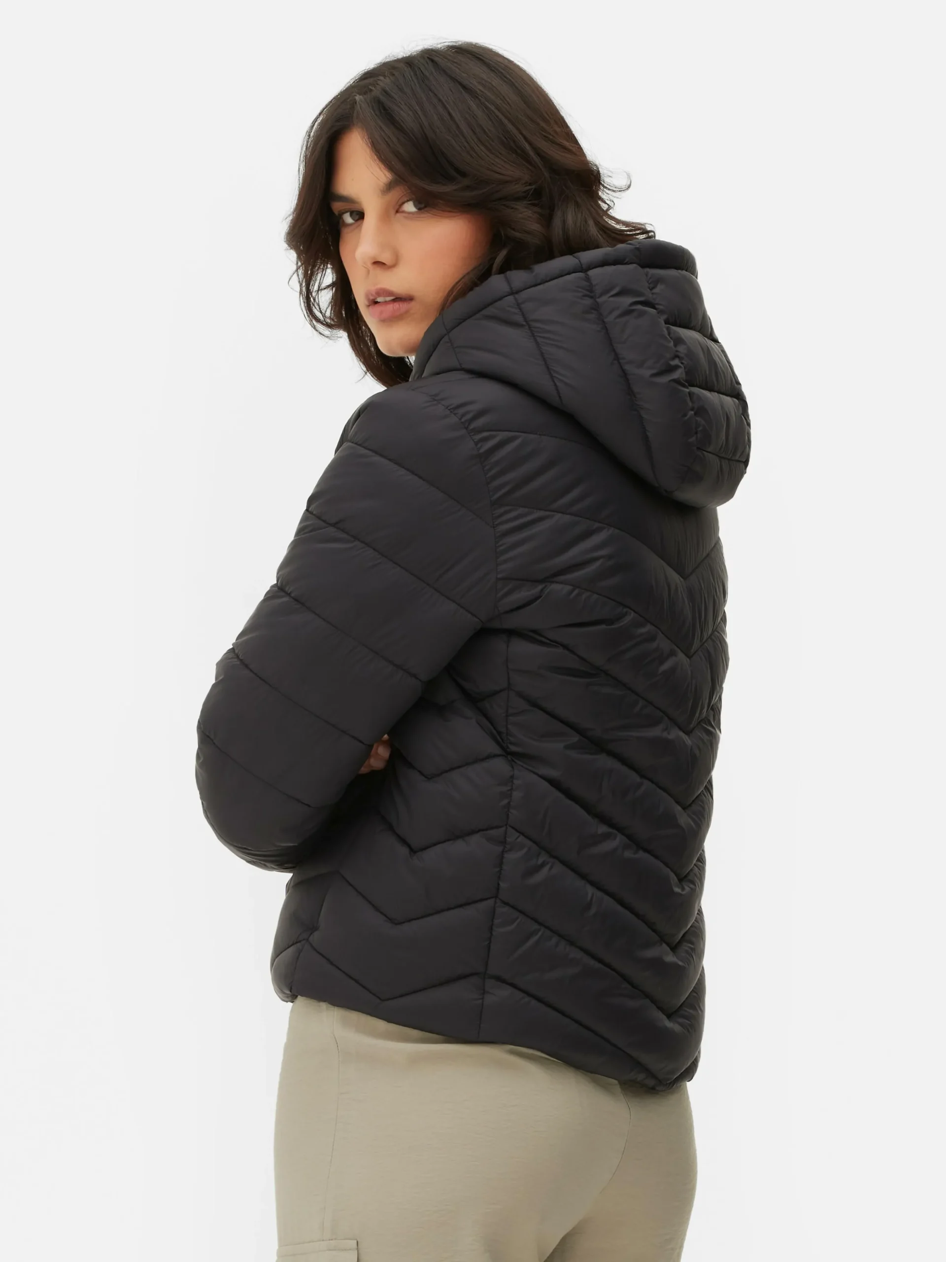 Chaqueta Ligera Acolchada Con Capucha