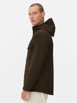 Chubasquero Con Capucha Y Cremallera