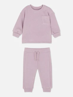 Conjunto De Sudadera Y Joggers A Juego