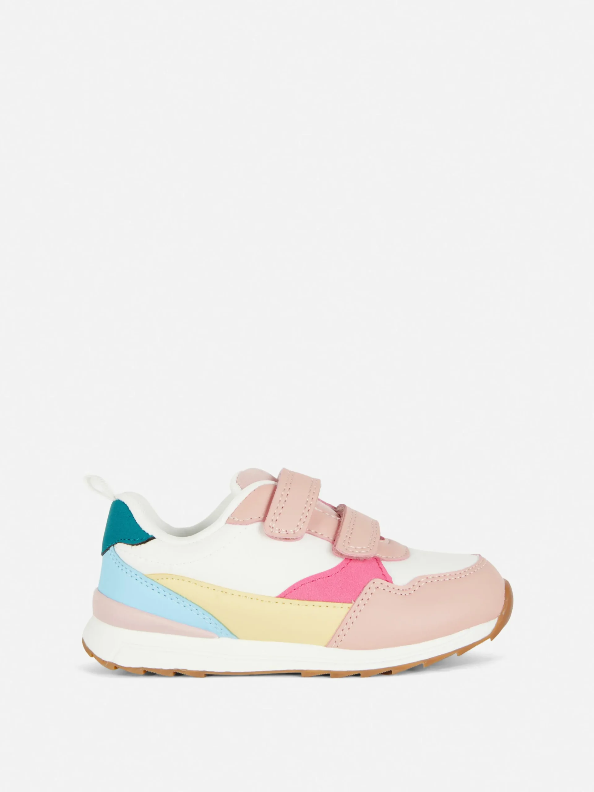 Deportivas Con Paneles De Estilo Retro