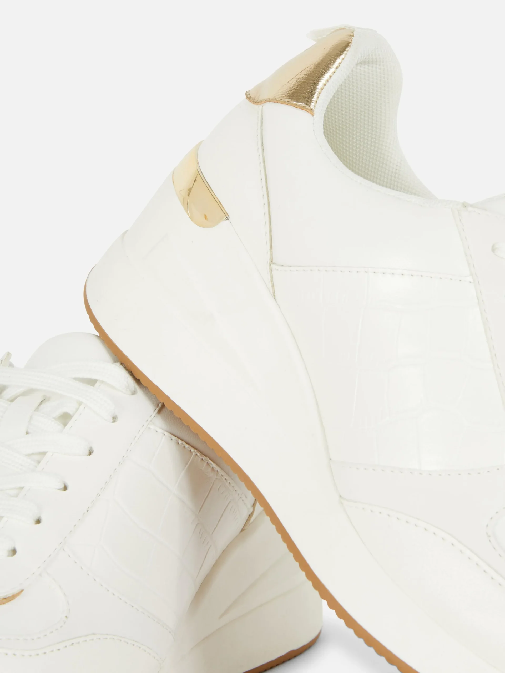 Deportivas De Cuña Con Cordones