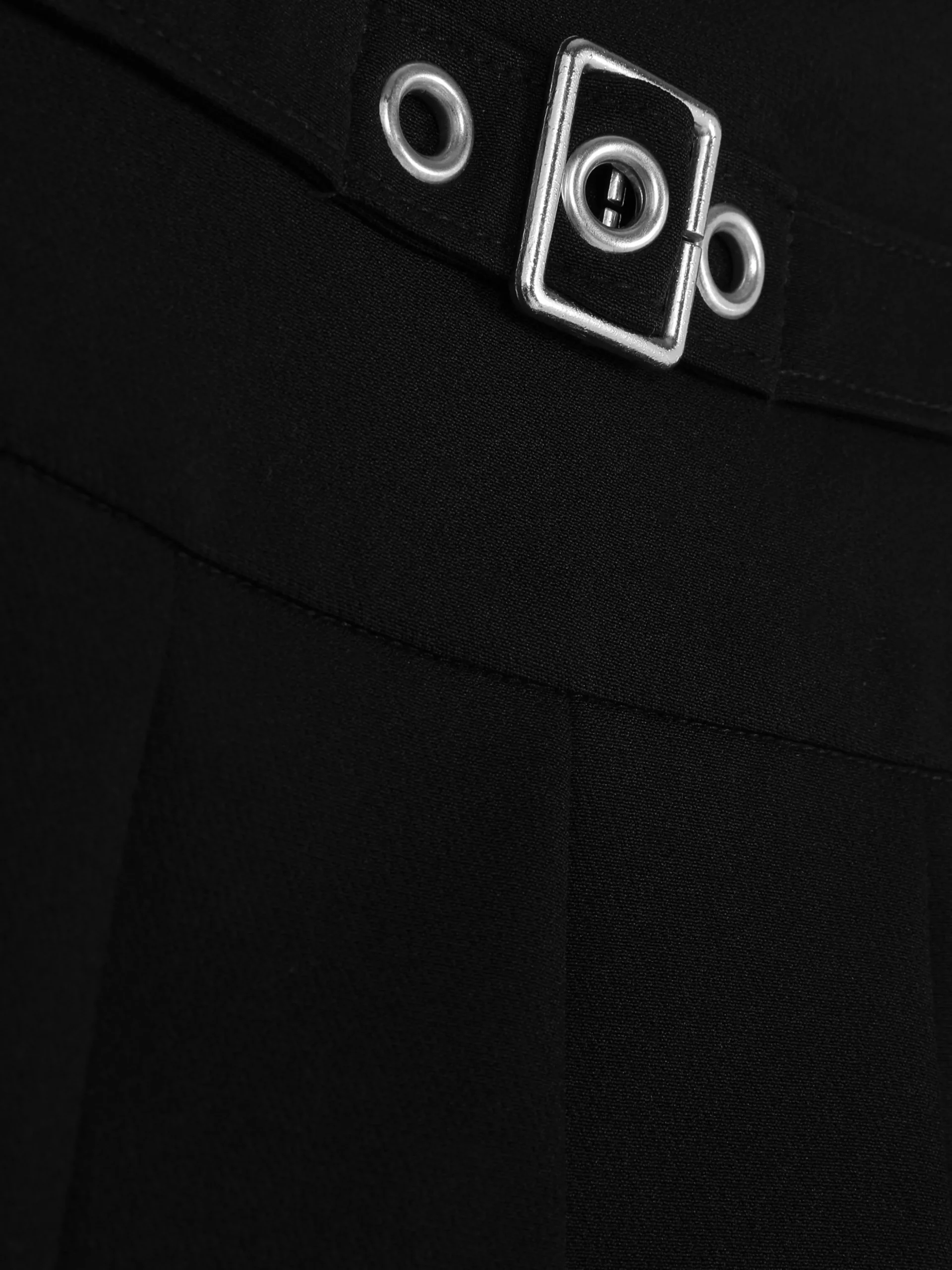 Falda Plisada Con Cinturón Con Hebilla