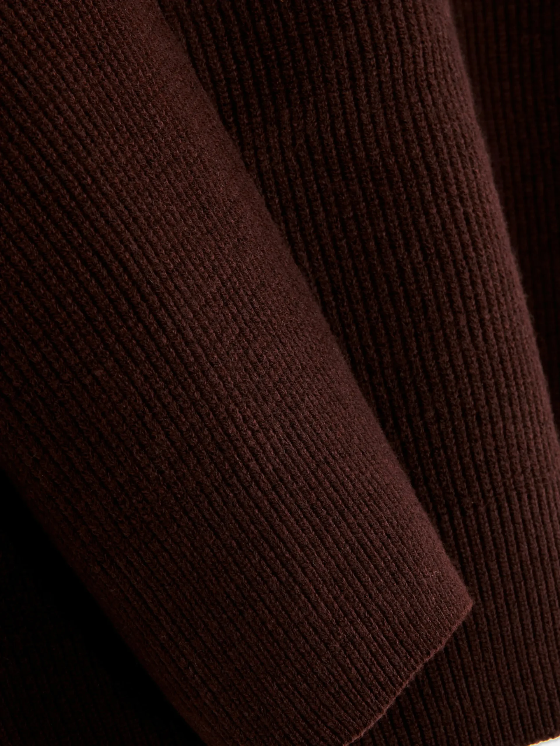 Jersey Acanalado Con Cuello Redondo