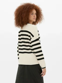 Jersey De Cuello Redondo Con Botones Decorativos