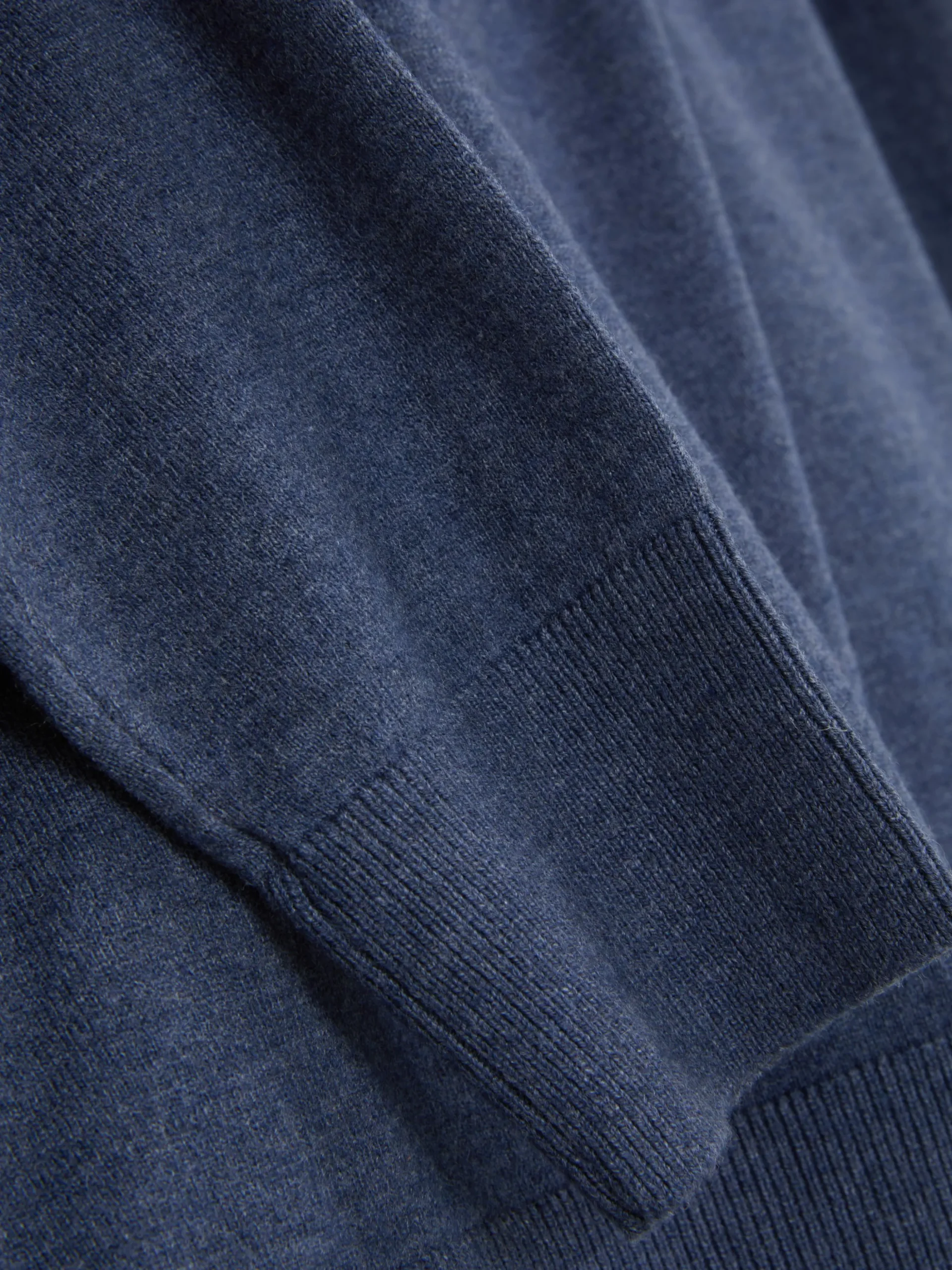 Jersey De Punto Fino Y Cuello Redondo