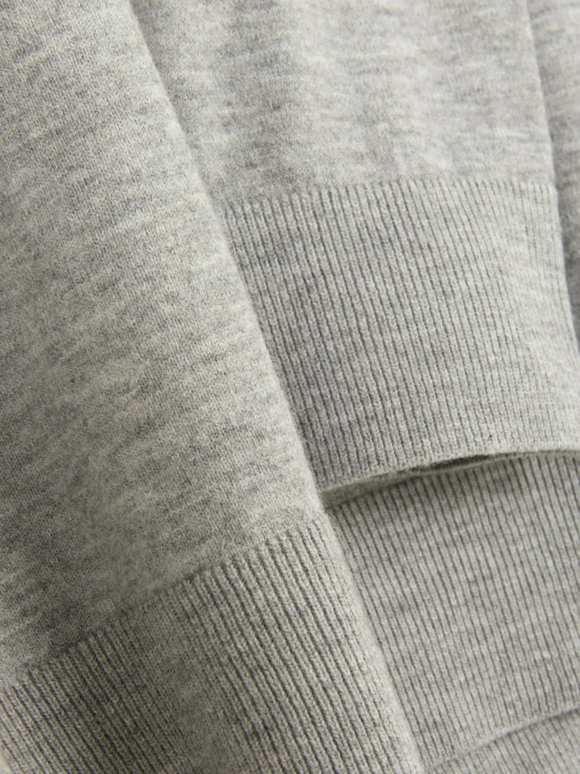 Jersey De Punto Fino Y Cuello Redondo