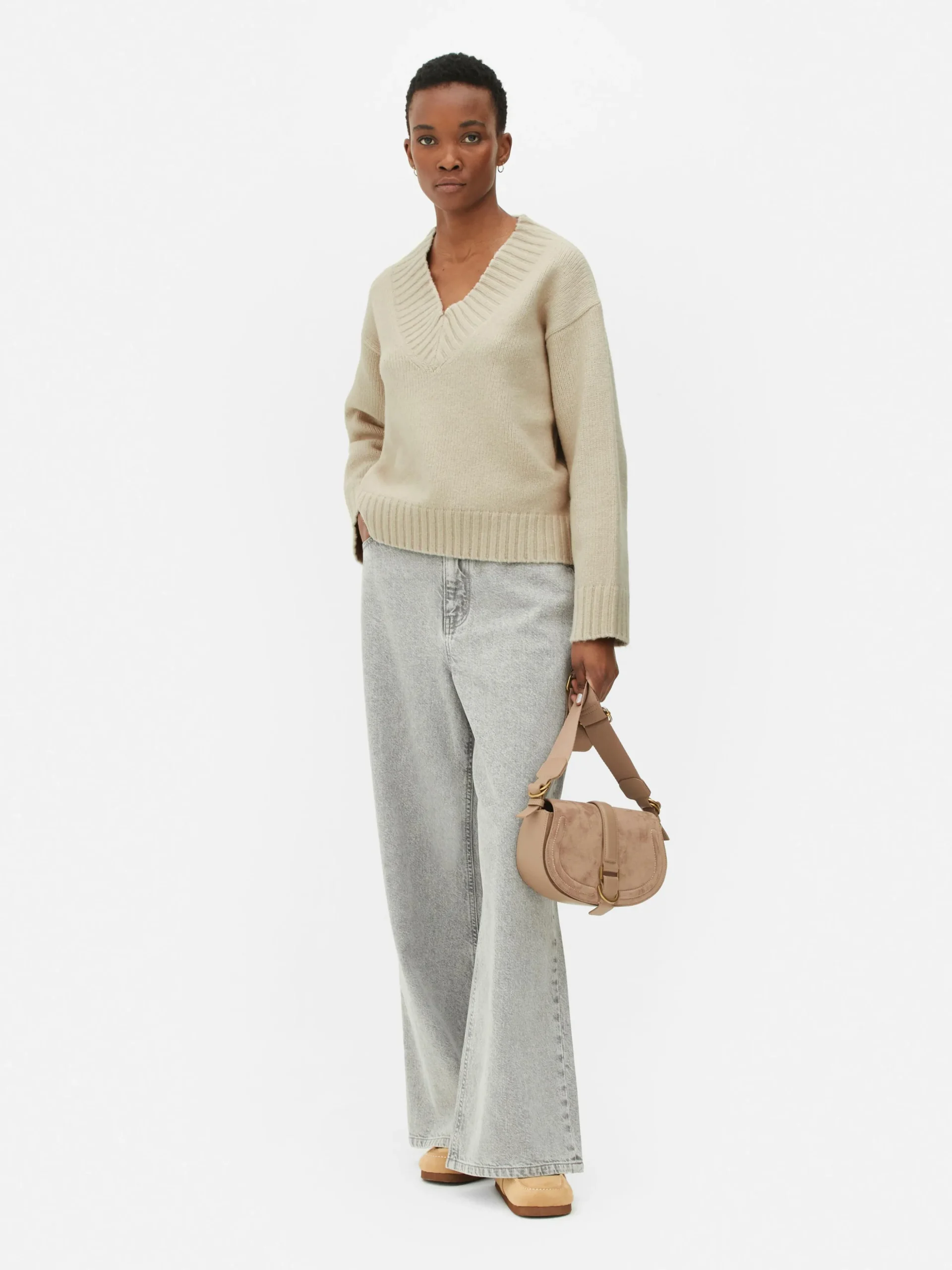 Jersey De Punto Grueso Con Cuello De Pico