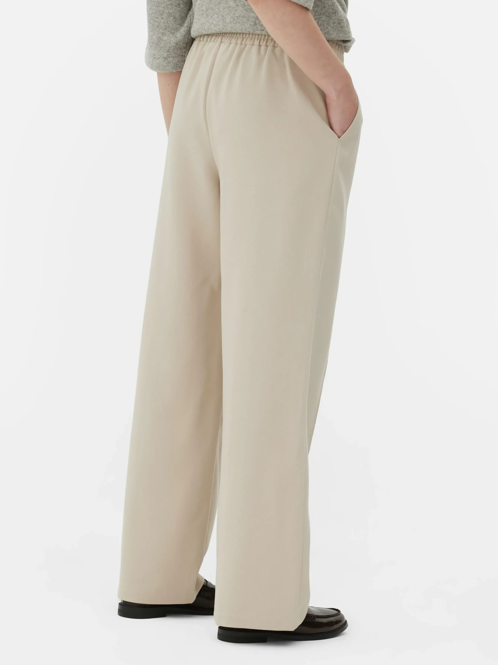 Joggers De Punto Con Costuras Decorativas