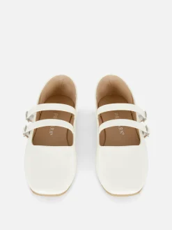 Manoletinas Con Doble Tira Y Doble Hebilla