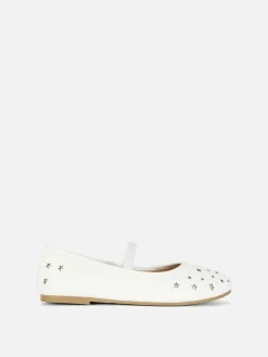 Manoletinas Con Estrellas Perforadas A Láser