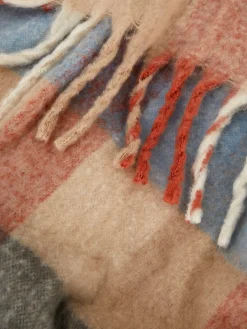 Manta Peinada A Cuadros