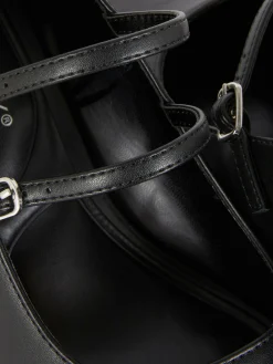 Merceditas De Tacón De Piel Sintética