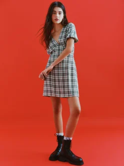Minivestido De Cuello De Pico A Cuadros