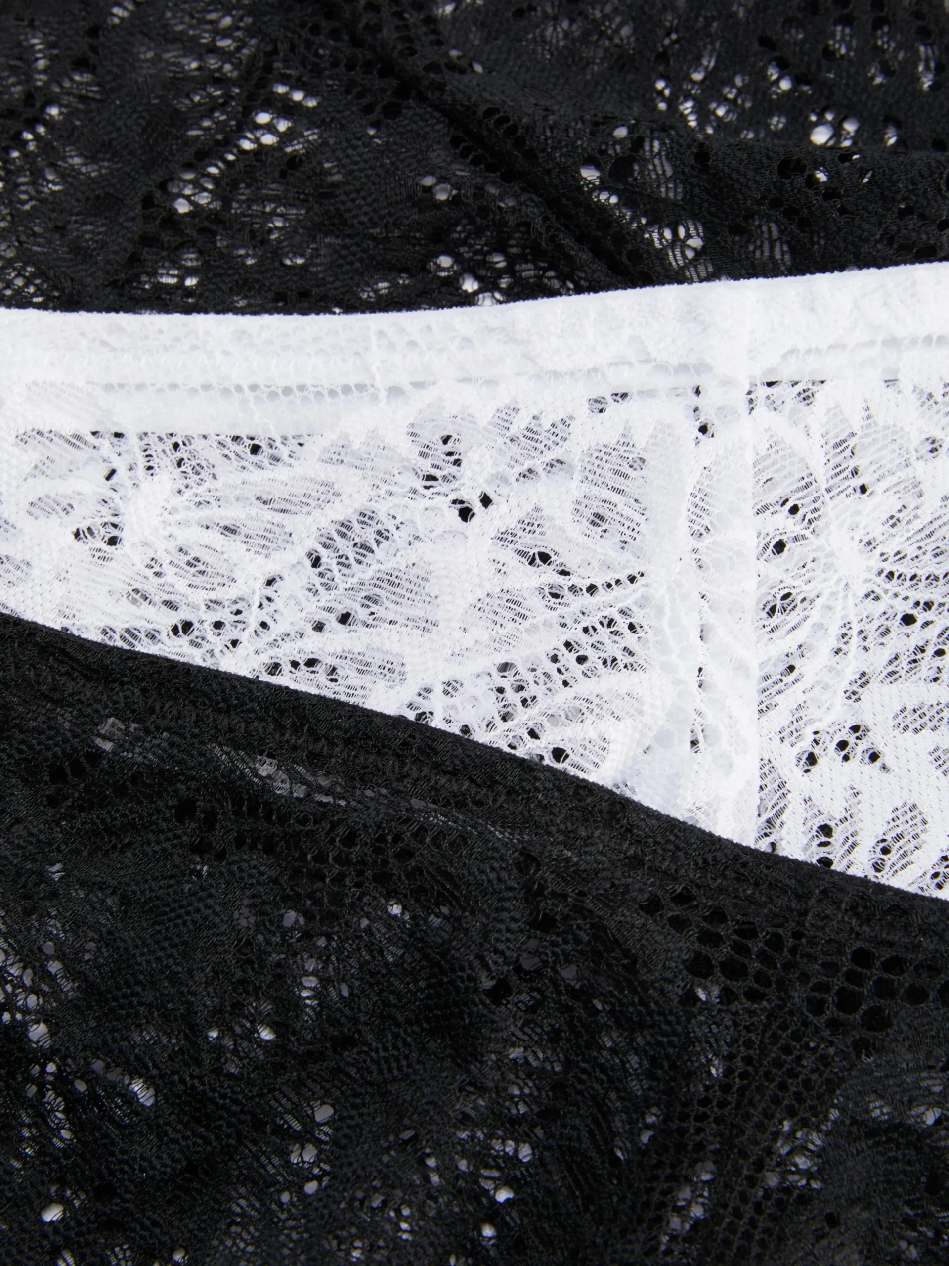 Pack De 3 Braguitas Brasileñas De Encaje