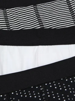 Pack De 3 Calzoncillos Bajos Con Distintos Diseños