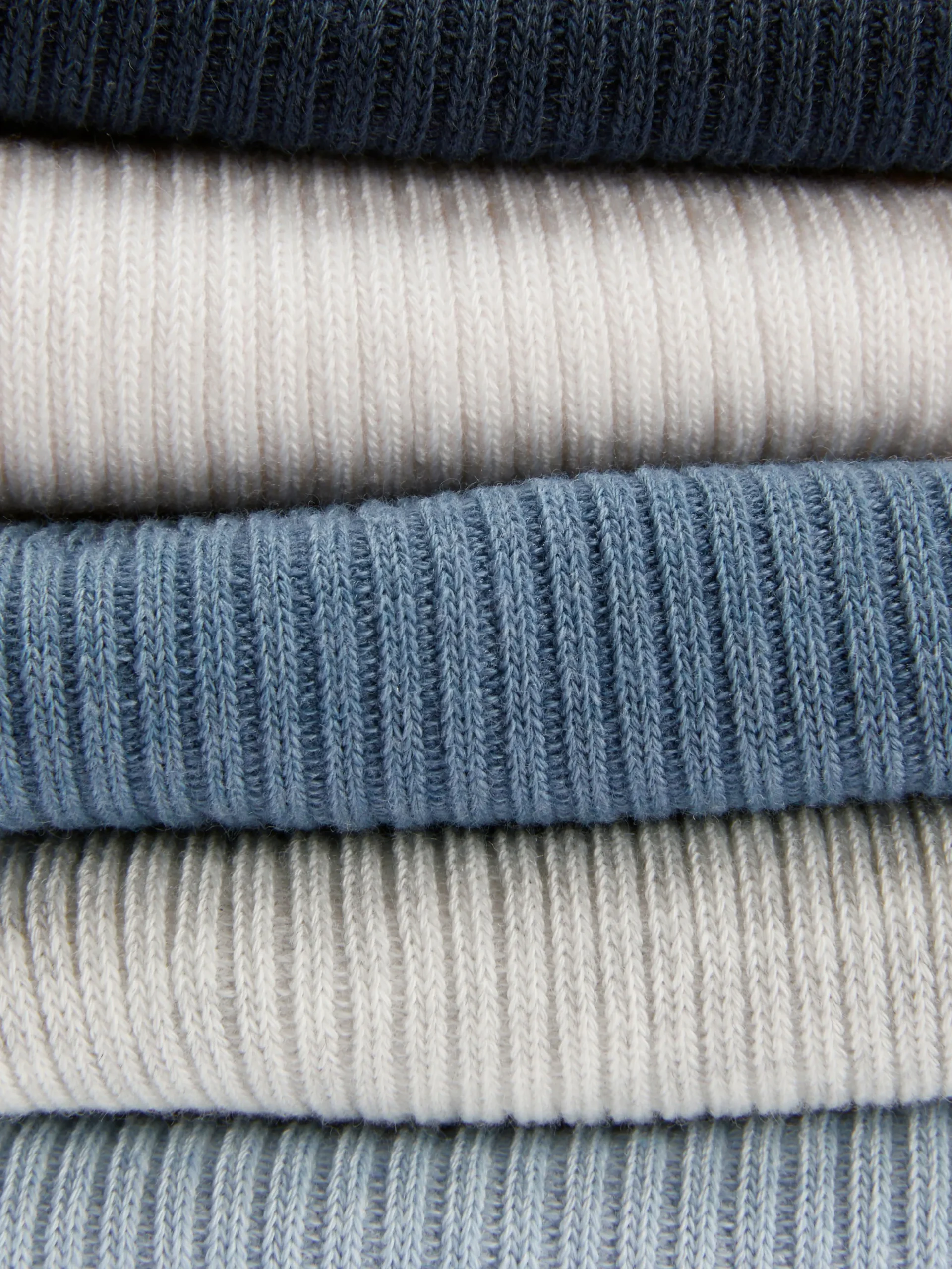 Pack De 5 Pares De Calcetines Altos Acanalados