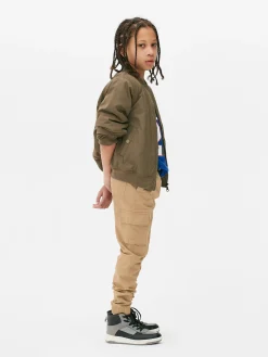 Pantalón Cargo Con Bajos Elásticos