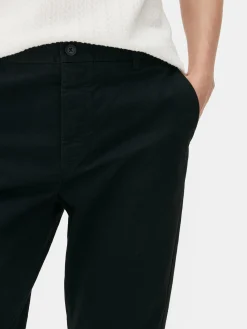 Pantalón Chino Elástico De Corte Entallado