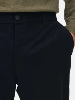 Pantalones Chinos De Corte Entallado