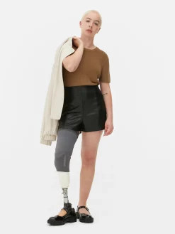 Pantalones Cortos De Piel Sintética