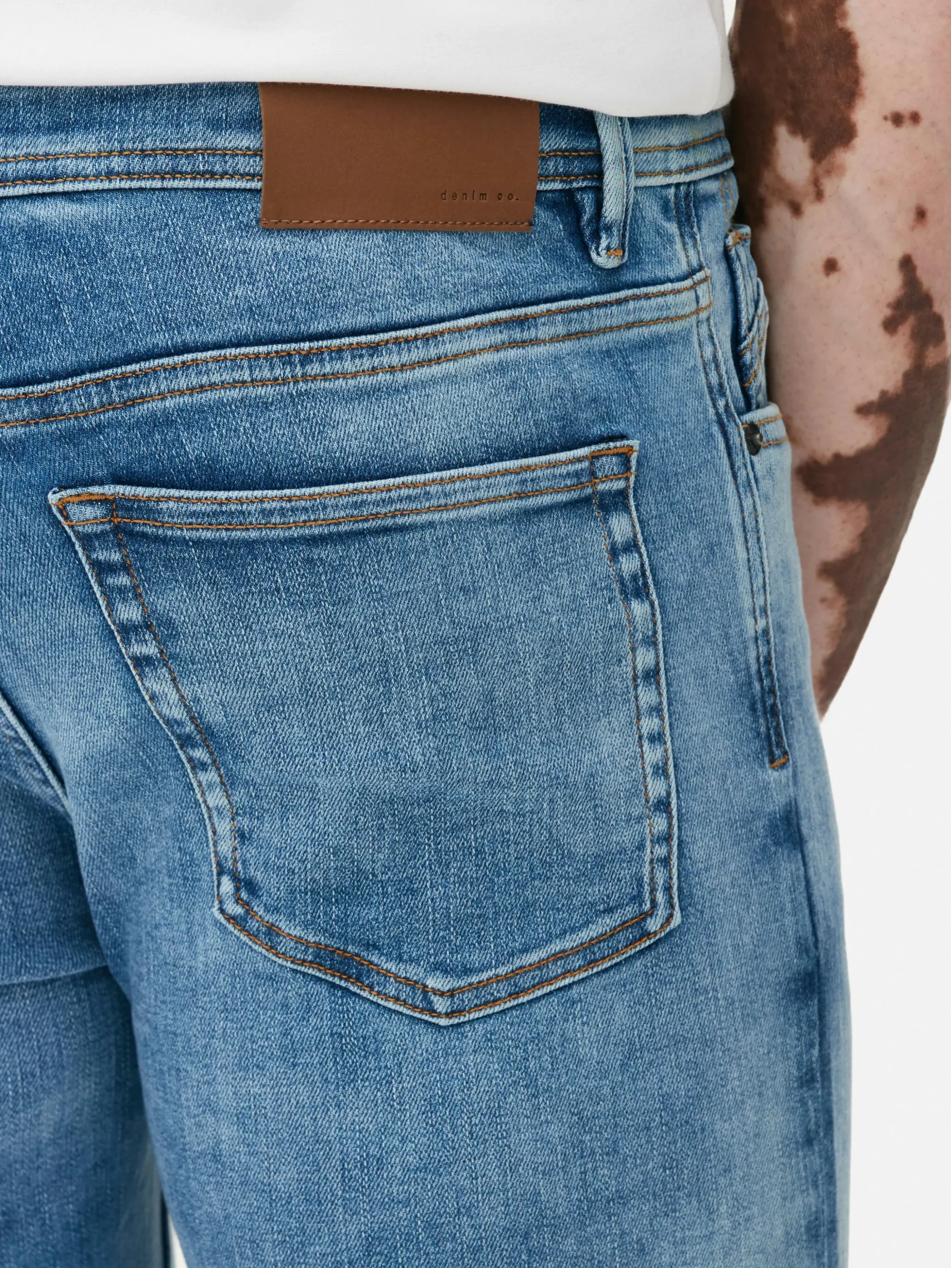 Pantalones Vaqueros De Corte Pitillo