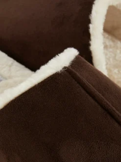 Pantuflas Con Costura Central