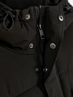 Parka Acolchada Con Capucha