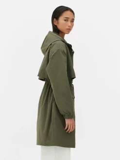 Parka Impermeable Con Cordón De Ajuste