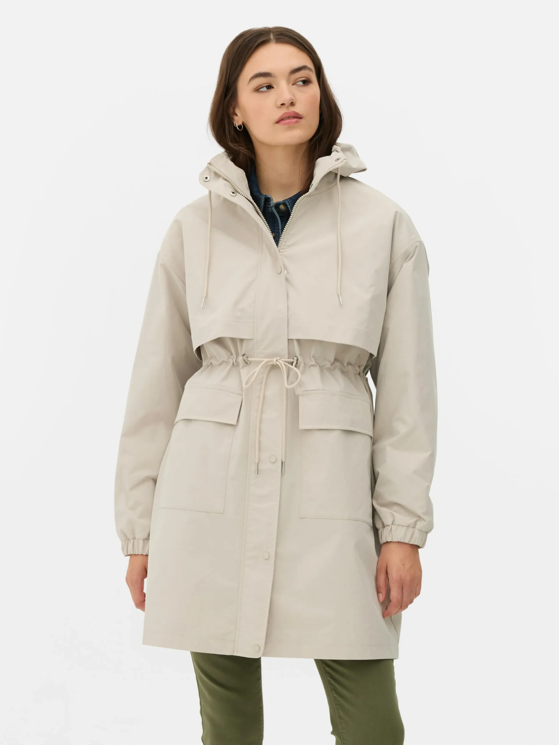 Parka Impermeable Con Cordón De Ajuste