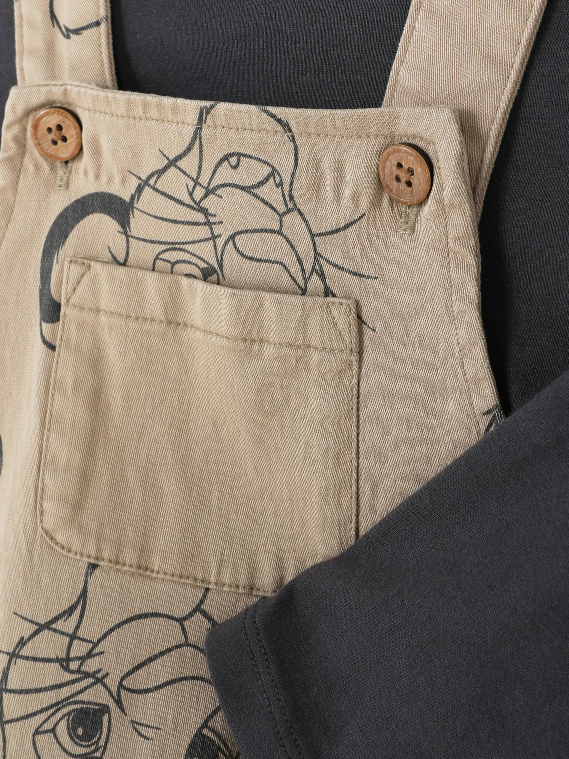 Peto Y Camiseta Del 30.º Aniversario De El Rey León