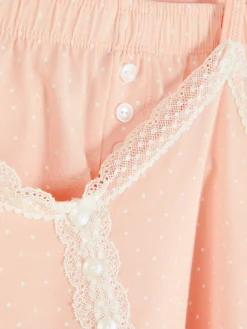 Pijama Corto De Tirantes Con Ribetes De Encaje