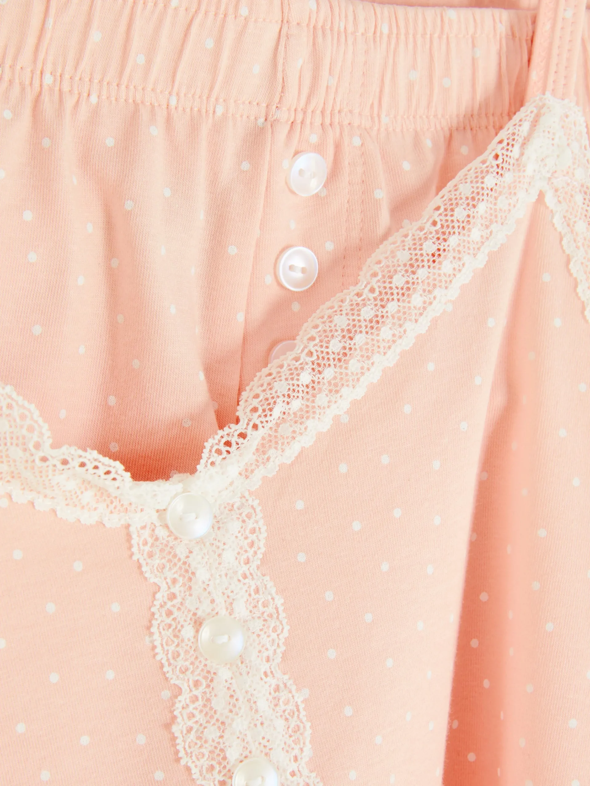 Pijama Corto De Tirantes Con Ribetes De Encaje