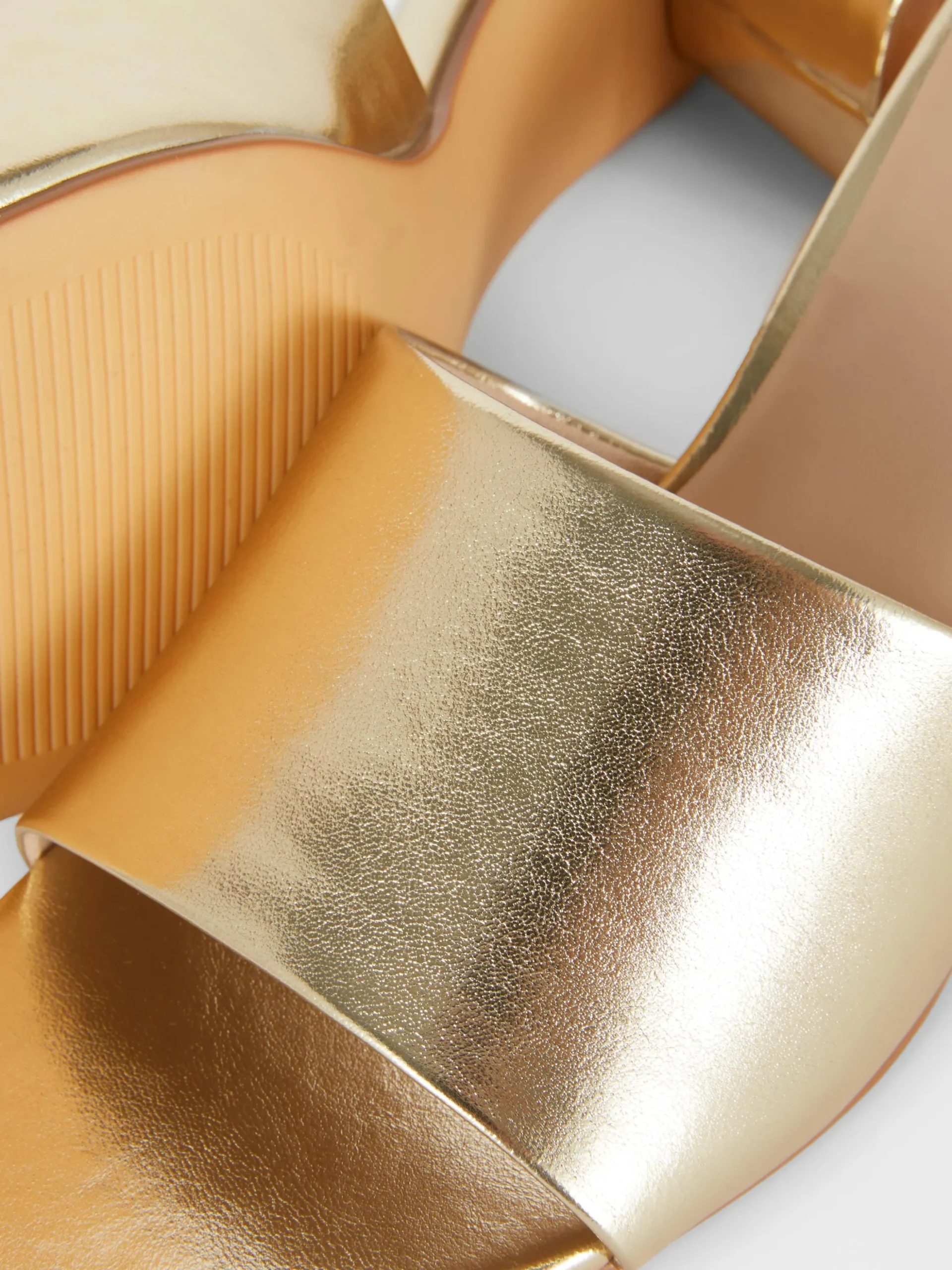 Sandalias De Tacón Grueso