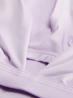 Set De Sujetador Triangular Y Tanga De Microfibra