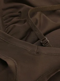 Set De Sujetador Triangular Y Tanga De Microfibra