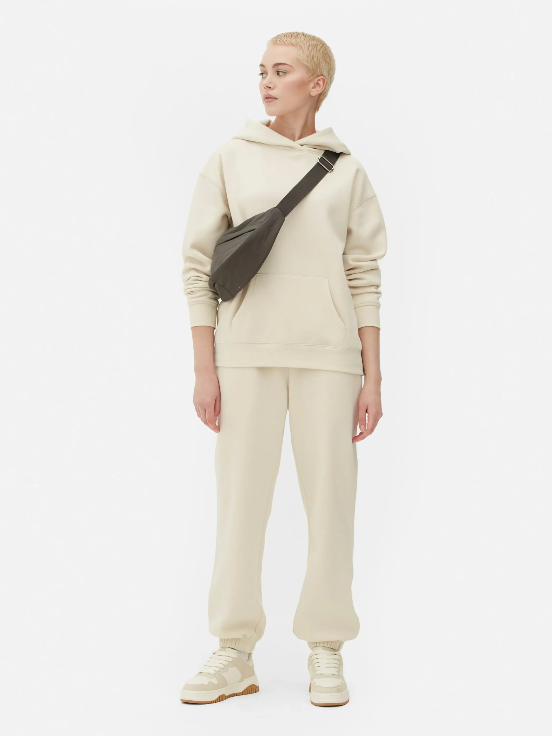 Sudadera Con Capucha Básica Sin Cierre