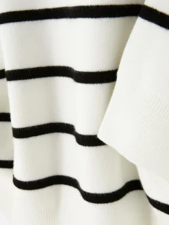 Sudadera Con Mensaje En El Pecho