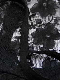 Tanga De Encaje Floral