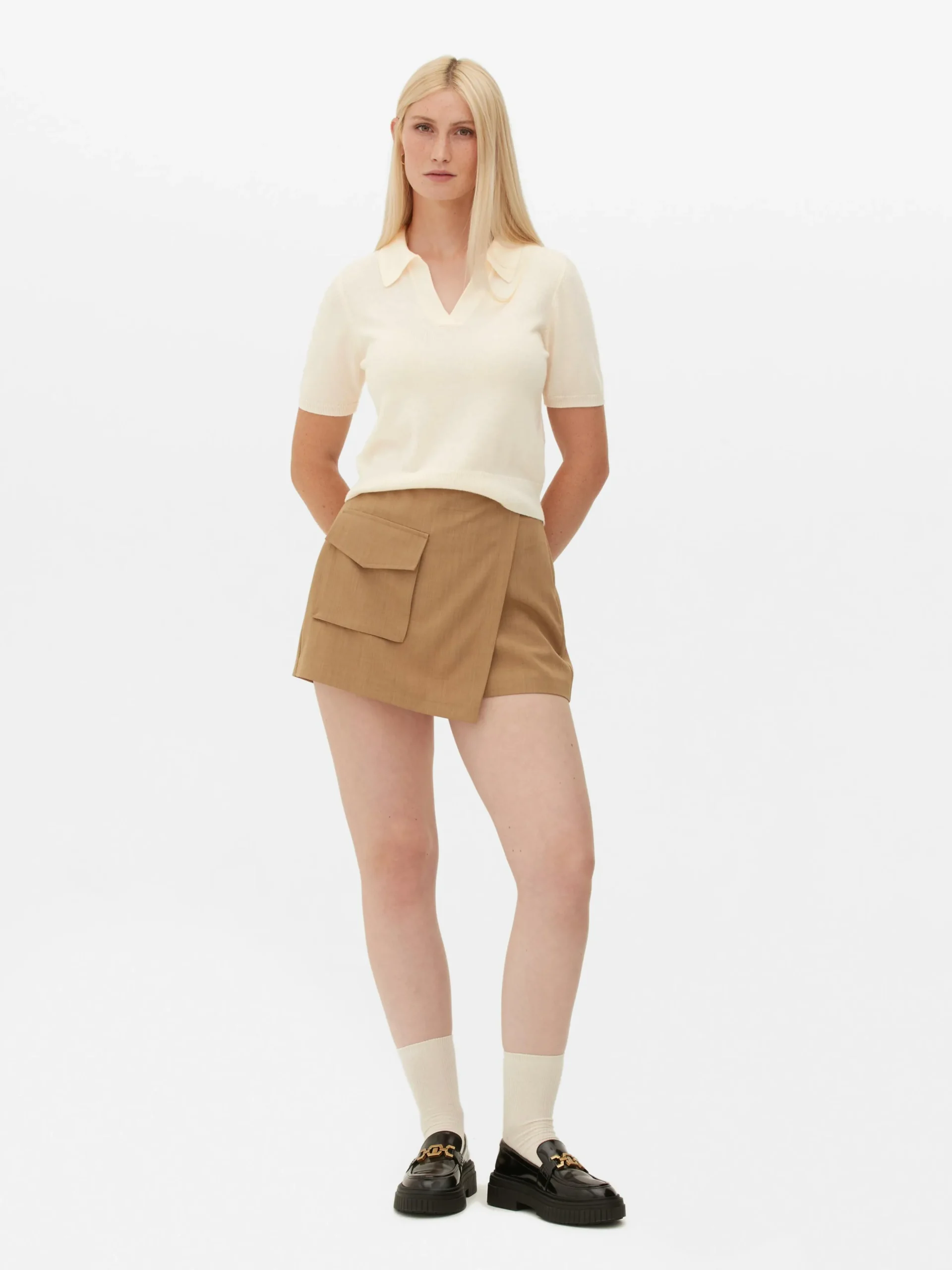 Top De Punto Fino Y Manga Corta Con Cuello